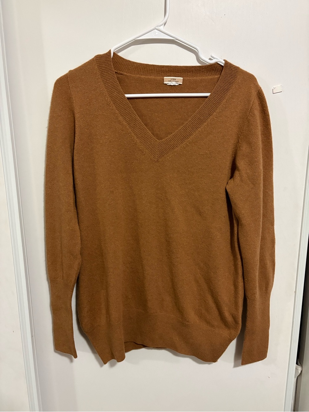 J Crew Women’s 100% Cashmere V Neck Sweater Brown Size Medium